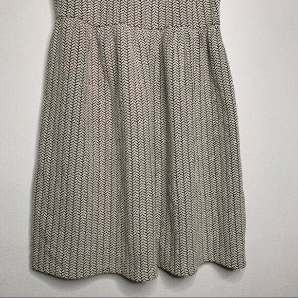 Loft Sleeveless Black And White Fit & Flare Dress - Picture 3 of 8